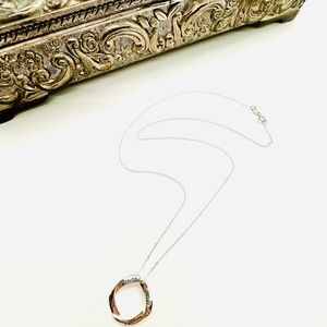 Vintage Silver Beautiful Dainty Pendant Necklace